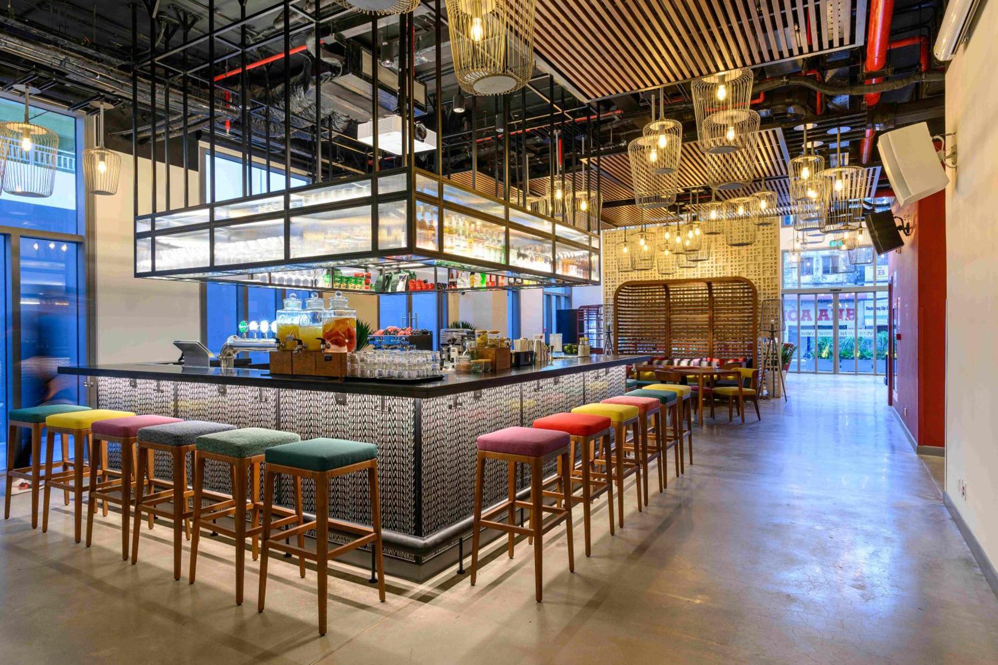Wink Hotel Can Tho Ninh Kieu Wharf - 24Hrs Stay & Rooftop Pool Bar Exteriör bild