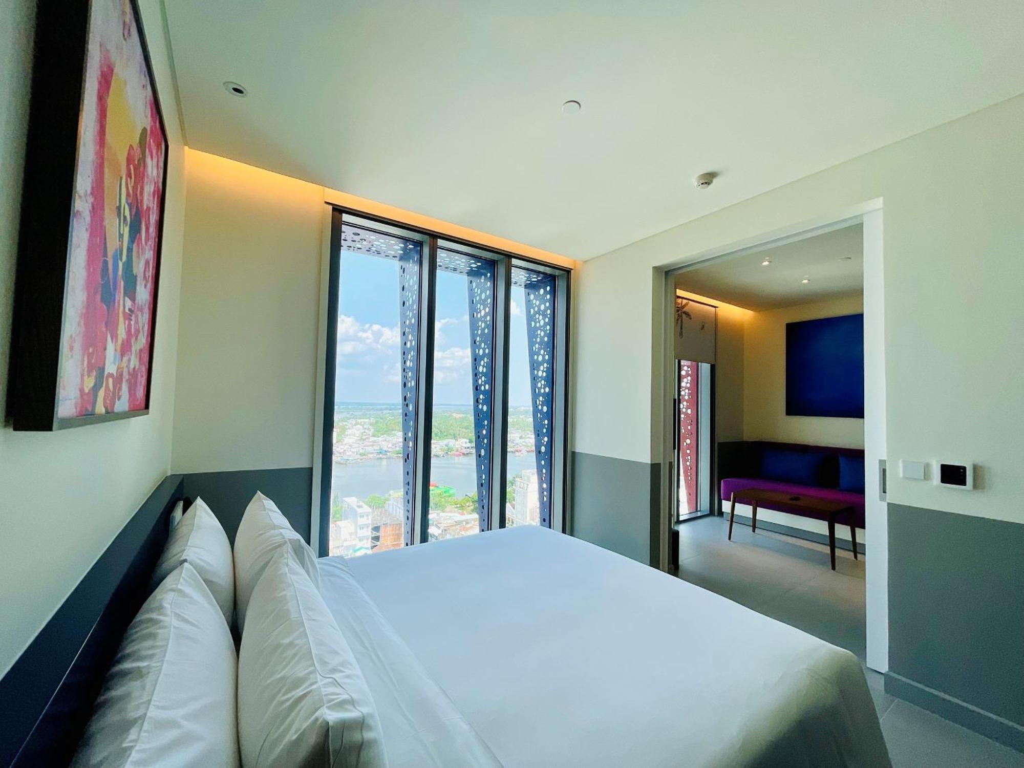 Wink Hotel Can Tho Ninh Kieu Wharf - 24Hrs Stay & Rooftop Pool Bar Rum bild