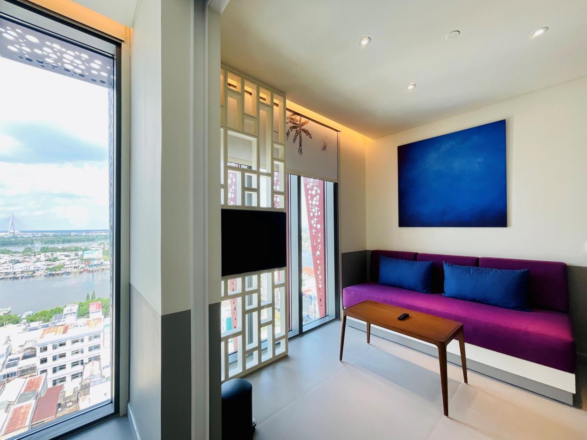 Wink Hotel Can Tho Ninh Kieu Wharf - 24Hrs Stay & Rooftop Pool Bar Exteriör bild